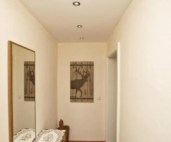 Gaestehaus Loedermann 宾馆 加爾米施-帕滕基興